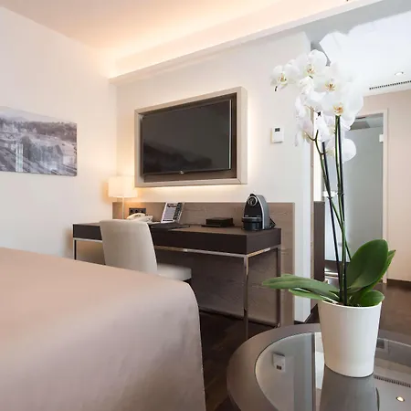 Hotell Wyndham Grand Conference Centre