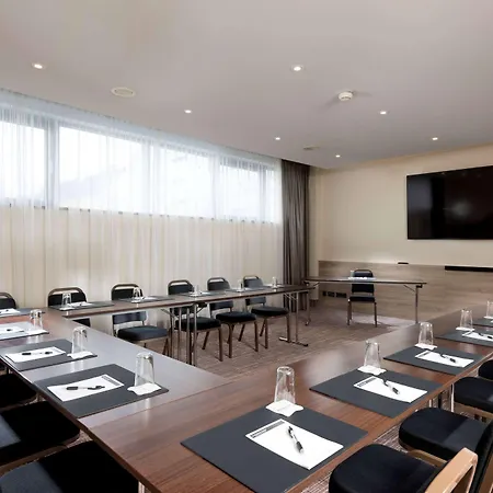 Hotell Wyndham Grand Conference Centre