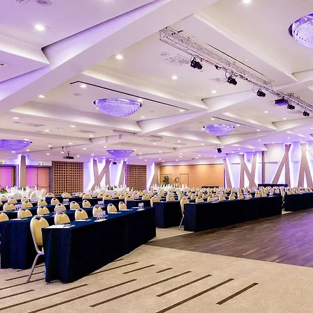 Wyndham Grand Conference Centre Hotell Salzburg