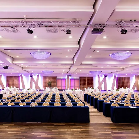 Hotell Wyndham Grand Conference Centre
