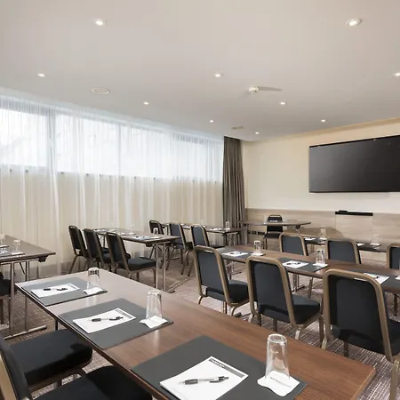 ウィンダム グランド カンファレンスセンター 4*