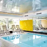 Radisson Blu & Conference Centre, 4*