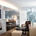 Radisson Blu & Conference Centre, Hotel