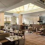 Hotel Radisson Blu & Conference Centre,