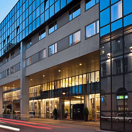 Radisson Blu & Conference Centre, 酒店 4*