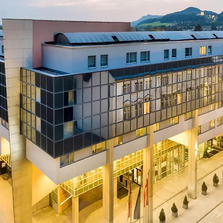 Radisson Blu & Conference Centre, Szálloda 4*