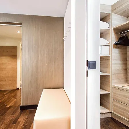 Ξενοδοχείο Radisson Blu & Conference Centre, 4*