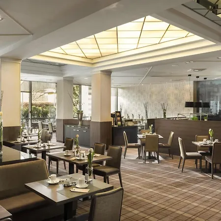 Ξενοδοχείο Radisson Blu & Conference Centre,