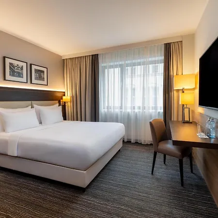 Radisson Blu & Conference Centre, Hotel