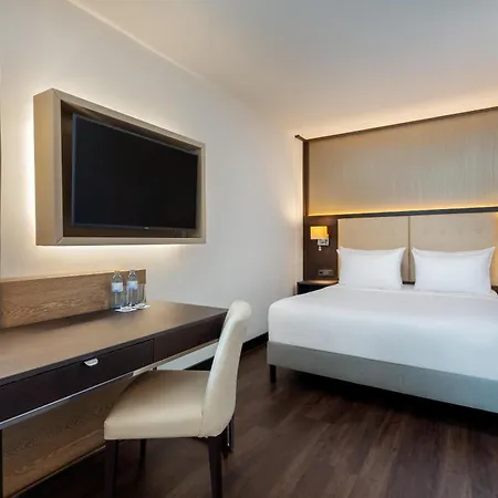 Radisson Blu & Conference Centre,