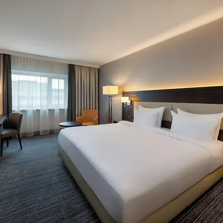 فندق Radisson Blu & Conference Centre, 4*