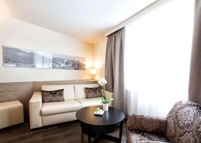 فندق ويندام جراند كونفرنس سنتر 4*