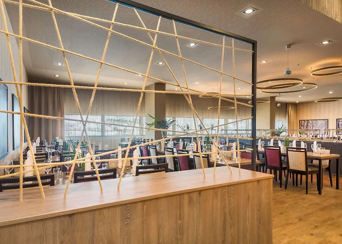 ويندام جراند كونفرنس سنتر فندق 4*